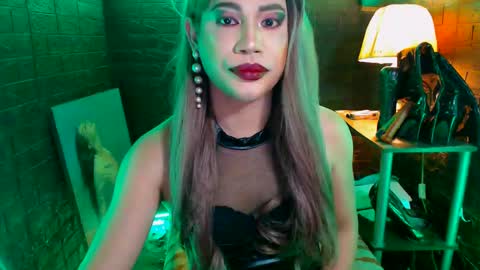 queen norelle online show from 02/07/25, 10:41