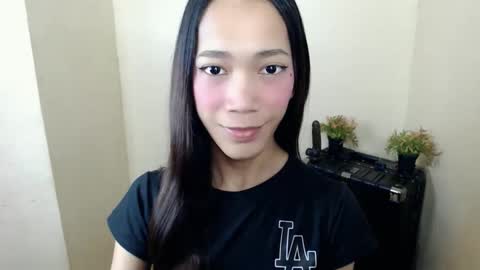 urhot_athena online show from 10/09/25, 10:35