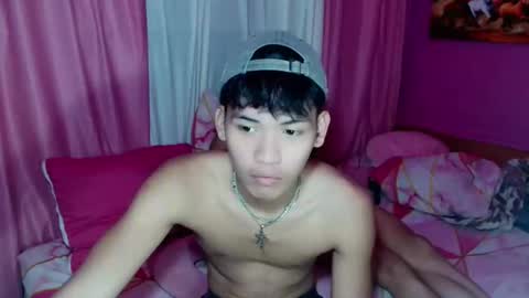 Snapshot of urhot_jeremyxx chatting on 11/27/25, 09:11 jeremy online show from 11/27/25, 09:11