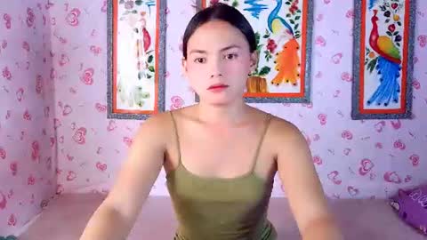 urhot_maxine online show from 06/18/26, 09:36