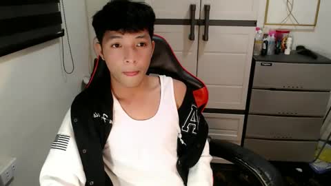 Ethan online show from 05/20/26, 05:52