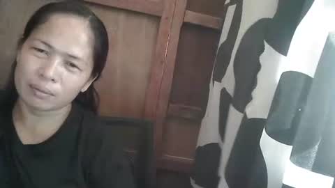 urhotm0m453 online show from 09/24/25, 05:33