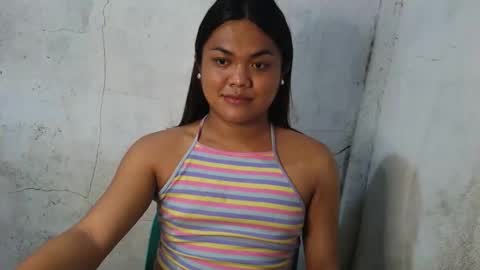 urhottie_bella online show from 02/15/26, 07:49