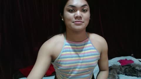 urhottie_bella online show from 02/22/26, 06:35