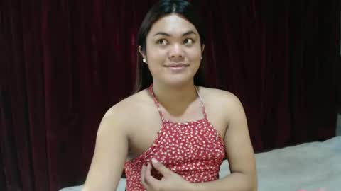 urhottie_bella online show from 03/02/26, 07:37