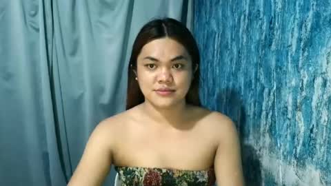 Snapshot of urhottie_bella chatting on 06/20/26, 02:58 urhottie_bella online show from 06/20/26, 02:58