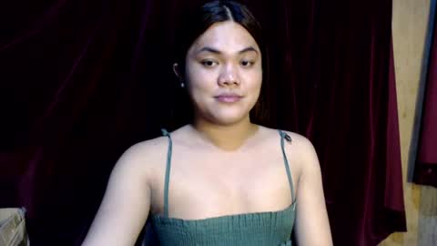 Snapshot of urhottie_bella chatting on 06/21/26, 03:03 urhottie_bella online show from 06/21/26, 03:03