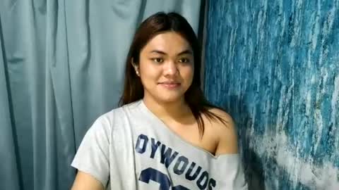 Snapshot of urhottie_bella chatting on 06/26/26, 05:01 urhottie_bella online show from 06/26/26, 05:01