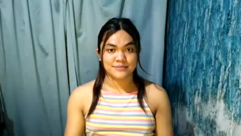 Snapshot of urhottie_bella chatting on 07/10/26, 06:28 urhottie_bella online show from 07/10/26, 06:28