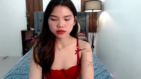 urhottie_melodie online show from 12/19/25, 05:25