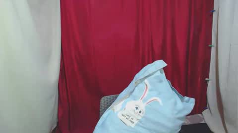 Snapshot of urhottiest_katey chatting on 10/21/25, 04:57 Katey online show from 10/21/25, 04:57