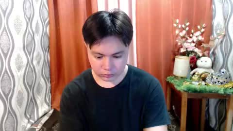 urhunky_ivan online show from 12/29/24, 04:38