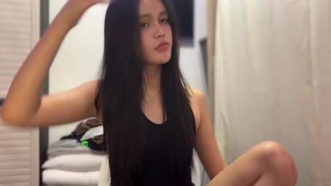 Amira online show from 03/12/26, 07:03