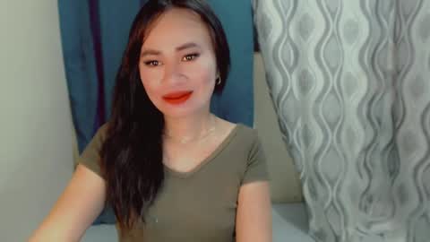 urlovely_che online show from 07/05/26, 09:44