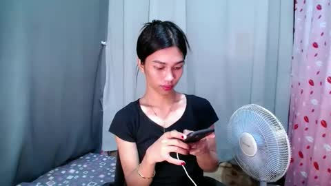 urloverjasmine_xx online show from 05/15/26, 11:56