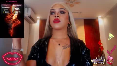 UrMajestyTyra online show from 10/18/25, 11:38