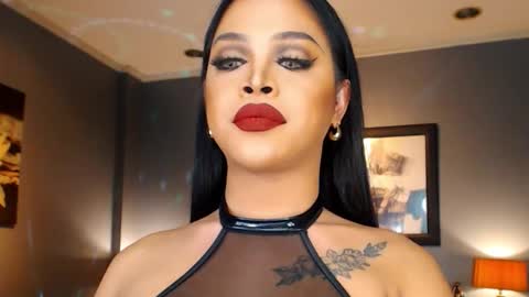 UrMajestyTyra online show from 12/18/25, 01:22