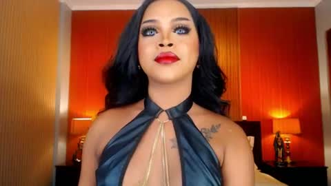 Snapshot of urmajestytyra chatting on 07/05/26, 12:17 UrMajestyTyra online show from 07/05/26, 12:17