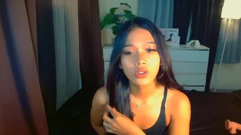 Snapshot of urmistress_sanya chatting on 05/10/26, 03:28 ur fave sanya online show from 05/10/26, 03:28