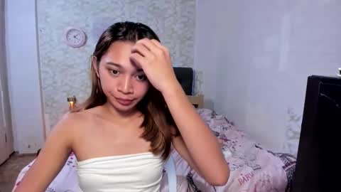 Snapshot of uronlycalliope chatting on 12/13/25, 07:53 calliope online show from 12/13/25, 07:53