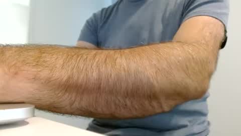 Snapshot of uropportunity chatting on 09/12/25, 04:18 Dutchsoftie online show from 09/12/25, 04:18