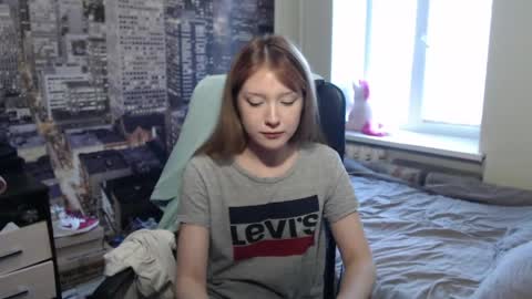 Snapshot of uroxygen chatting on 05/30/26, 12:41 Mary online show from 05/30/26, 12:41
