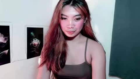 urpinay_sandra69 online show from 02/17/26, 10:23