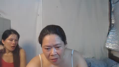 urpinay_singlemother online show from 06/12/26, 10:03