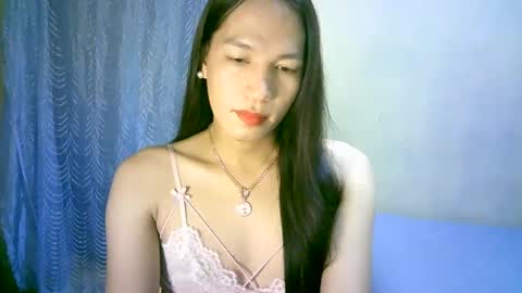 queen julia not into CHEAPGUY online show from 12/15/24, 12:49