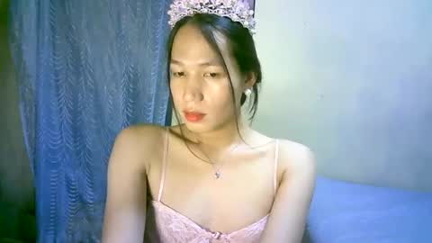 queen julia not into CHEAPGUY online show from 01/31/25, 01:02