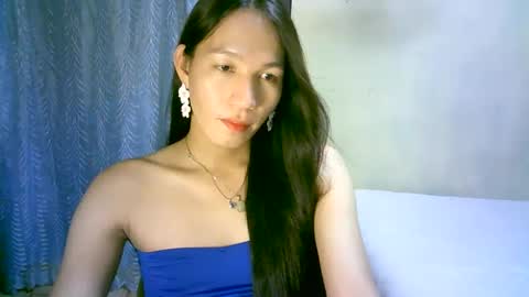 queen julia not into CHEAPGUY online show from 02/19/25, 12:44