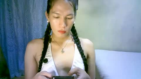 queen julia not into CHEAPGUY online show from 02/27/25, 12:56