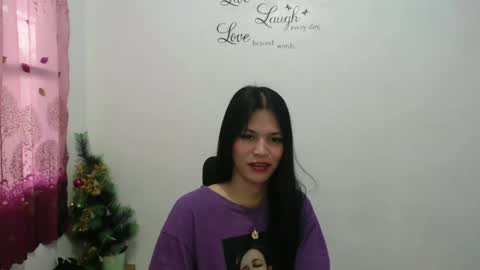 Snapshot of urpreciouspinayxxx chatting on 12/02/24, 11:07 hi im kim online show from 12/02/24, 11:07