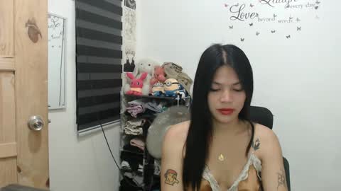 Snapshot of urpreciouspinayxxx chatting on 01/07/25, 12:31 hi im kim online show from 01/07/25, 12:31