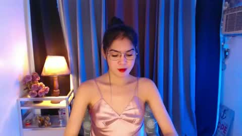 Snapshot of urpretty_nix chatting on 11/04/25, 10:03 Nix online show from 11/04/25, 10:03