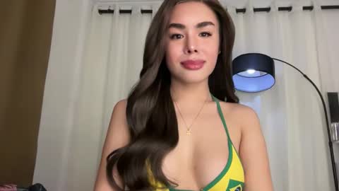 Janine online show from 06/05/26, 04:56