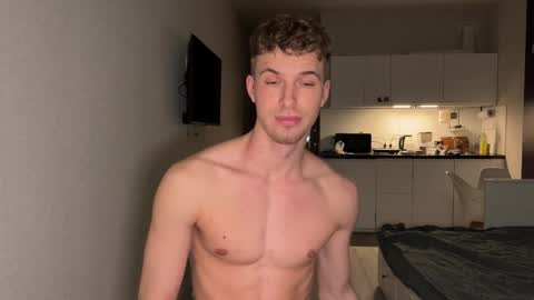 ursaotome online show from 10/27/25, 02:54