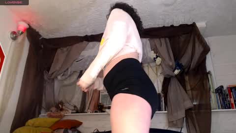 Maxi Mills . My Orgasm is in your hands Private is Open online show from 05/15/26, 02:07
