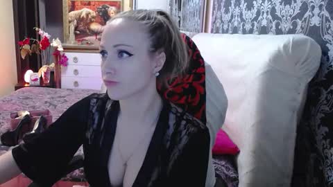 UrSecretTreasure88 online show from 02/19/26, 09:49