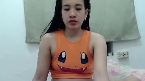 Snapshot of ursexychix_4u chatting on 06/29/26, 10:43 ursexychix_4u online show from 06/29/26, 10:43