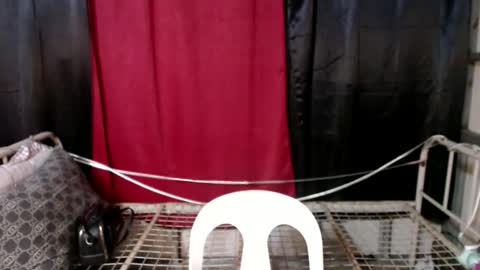 Snapshot of ursexyvalerie_xx chatting on 09/16/25, 04:41 ursexyvalerie_xx online show from 09/16/25, 04:41