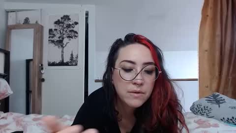 Ursinae online show from 04/27/26, 09:13