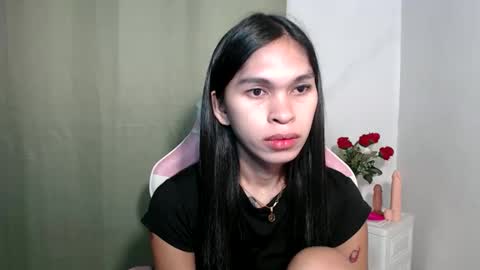 Snapshot of ursweet_zeviixx chatting on 10/03/25, 12:02 ursweet_zeviixx online show from 10/03/25, 12:02