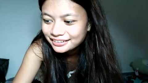 Snapshot of ursweetereca18 chatting on 06/03/26, 02:19 ERECA online show from 06/03/26, 02:19