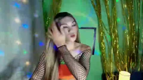 Snapshot of ursweetfucker_kimeya69 chatting on 11/20/25, 12:05 ursweetfucker_kimeya69 online show from 11/20/25, 12:05