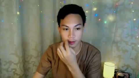 Snapshot of ursweetfucker_kimeya69 chatting on 01/14/26, 05:40 ursweetfucker_kimeya69 online show from 01/14/26, 05:40