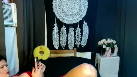 angel online show from 02/11/25, 02:46