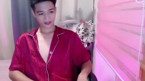 Snapshot of urtwinkjinwoo chatting on 10/29/25, 05:36 JC online show from 10/29/25, 05:36