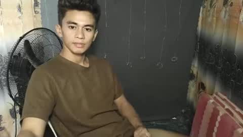 urwild_fuckerxx online show from 01/17/26, 12:37