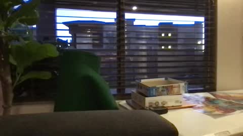 Snapshot of urwivesaffair chatting on 12/19/25, 12:39 Urwivesaffair online show from 12/19/25, 12:39